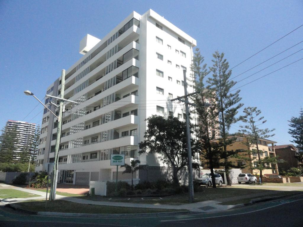 Queensleigh Holiday Apartments Broadbeach Dış mekan fotoğraf