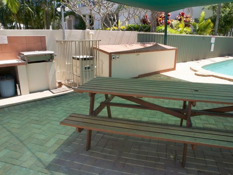 Queensleigh Holiday Apartments Broadbeach Dış mekan fotoğraf